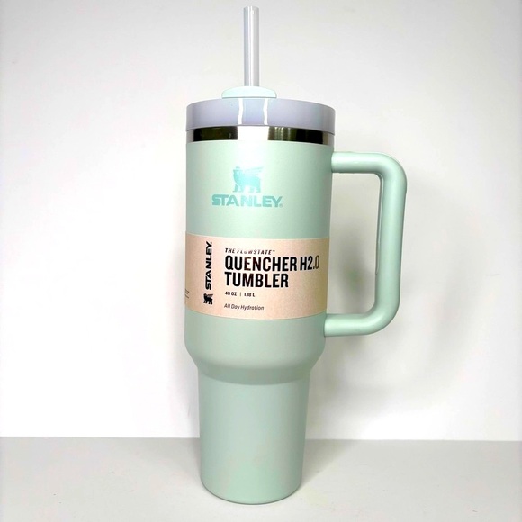 NWT Stanley 40oz Adventure Quencher H2.0 Tumbler Color Mist - Picture 2 of 12